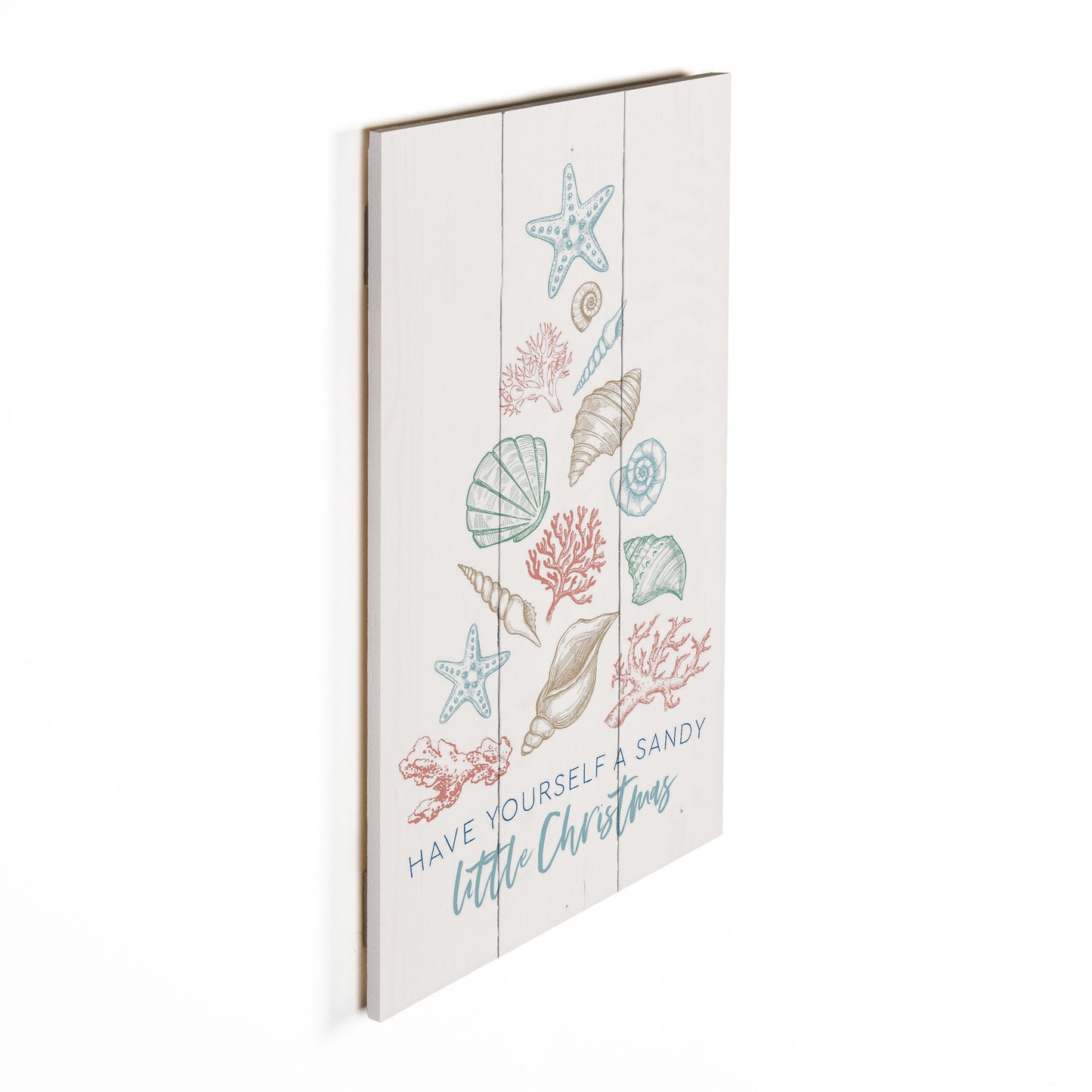 Beachy Little Christmas Wall Decor SolagoHome